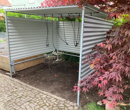 QUBU 200 mit Wellblech silber