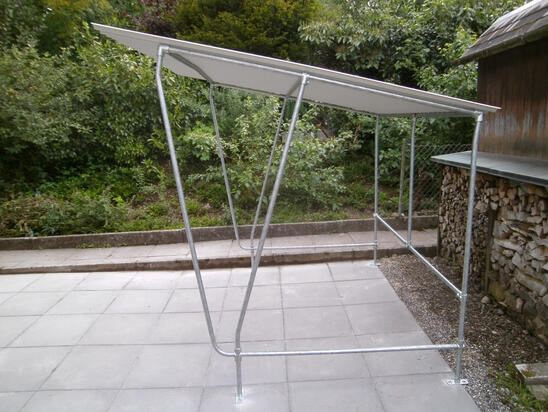 RAPA 200 mit Stellfüsse